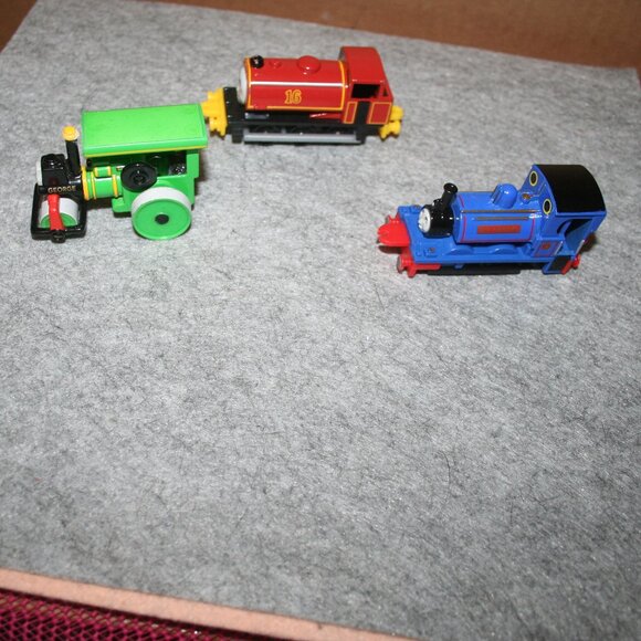 Vtg. (3) Thomas Tank Engine & Friends Diecast Magnetic Trains Ertl Lot 3 1990's - Picture 6 of 7